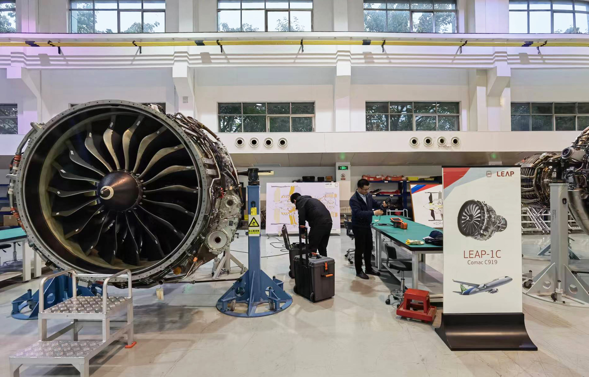 韋林工業內窺鏡團隊為AEMTC航空發動機維修培訓中心提供現場保障服務